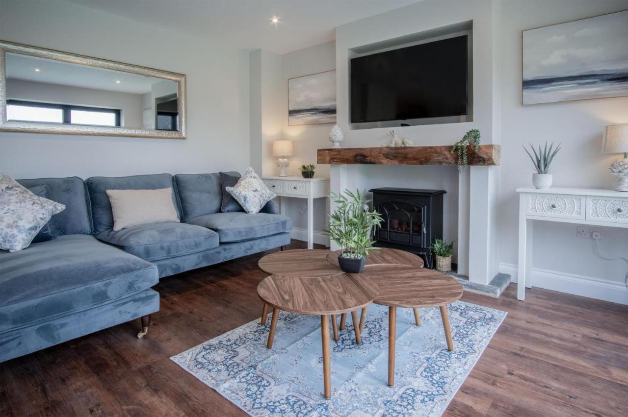 Kiln Park Farmhouse - 4 Bedroom Cottage - Нарбърт Екстериор снимка
