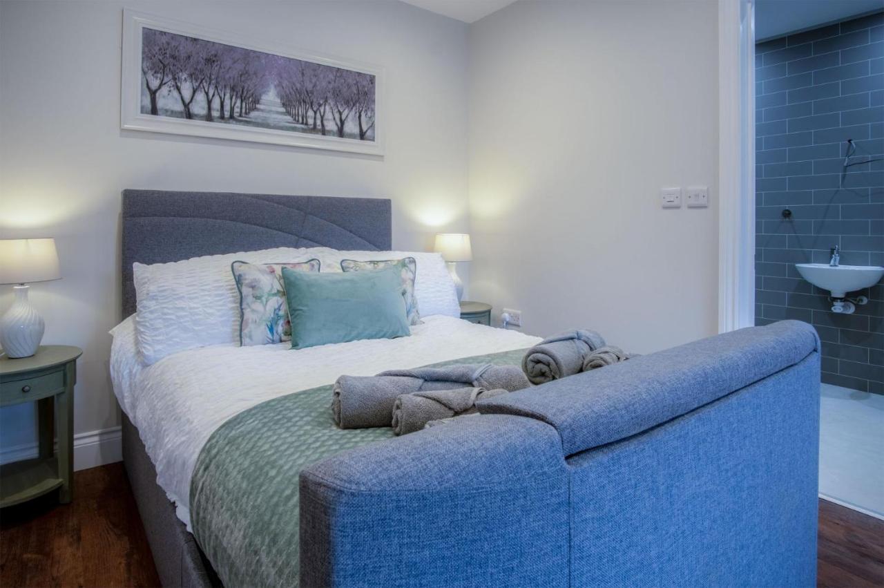 Kiln Park Farmhouse - 4 Bedroom Cottage - Нарбърт Екстериор снимка