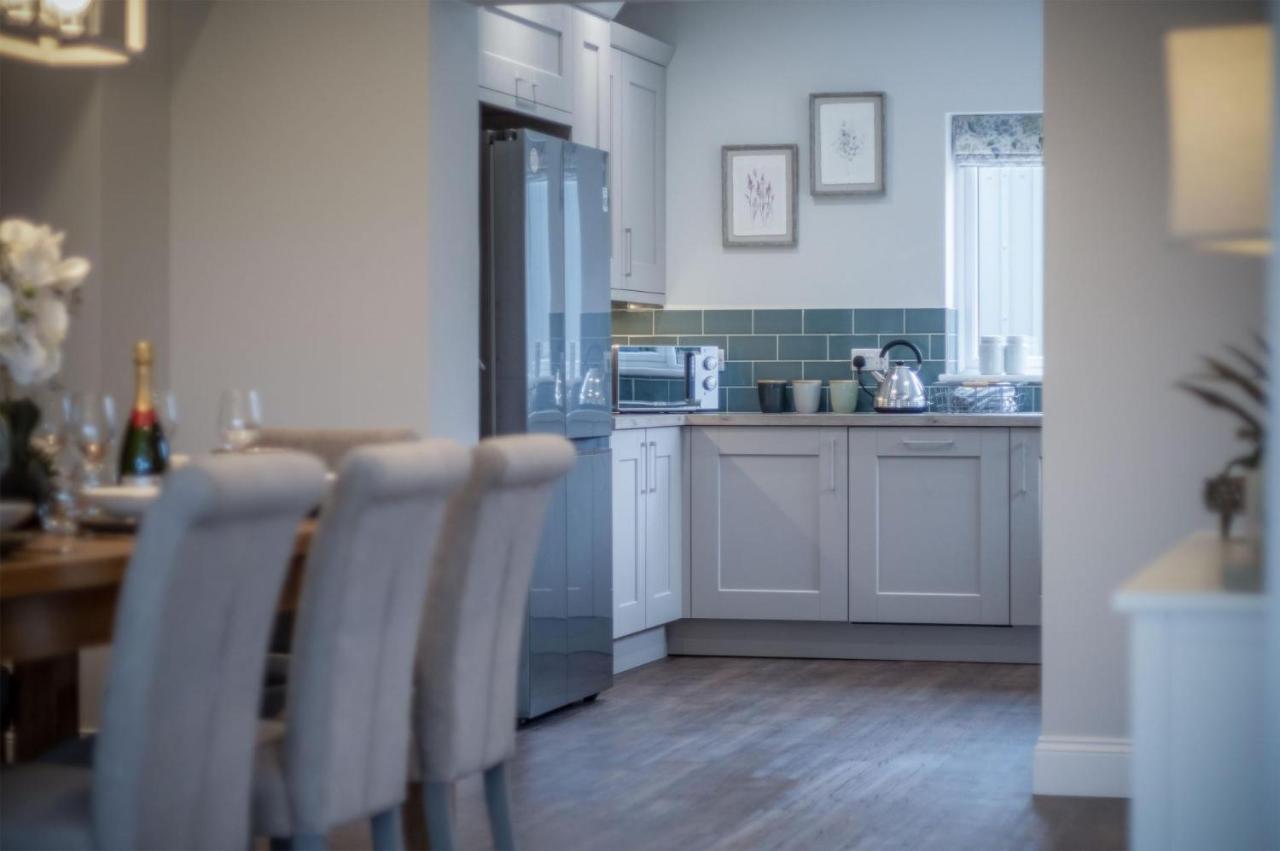 Kiln Park Farmhouse - 4 Bedroom Cottage - Нарбърт Екстериор снимка